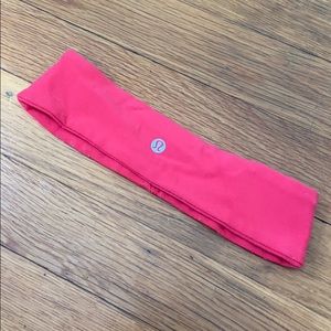 Lululemon pink headband💖